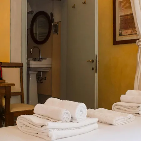 فندق مبيت وإفطار Antica Dimora 4*